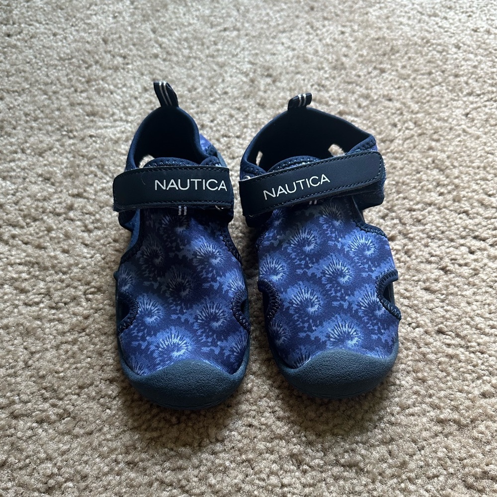 Nautica Boys Water Shoe Sandals NEW never worn